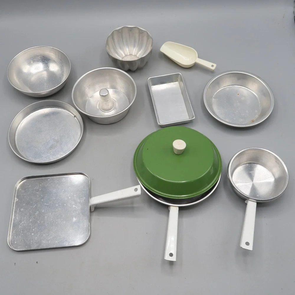 Vintage Aluminum Metal Child's Kitchen Play Set Pots &  Pans & Bakeware